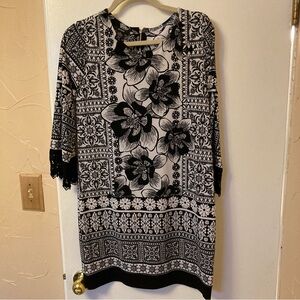 Alfani Black and White Floral Patterned Dress